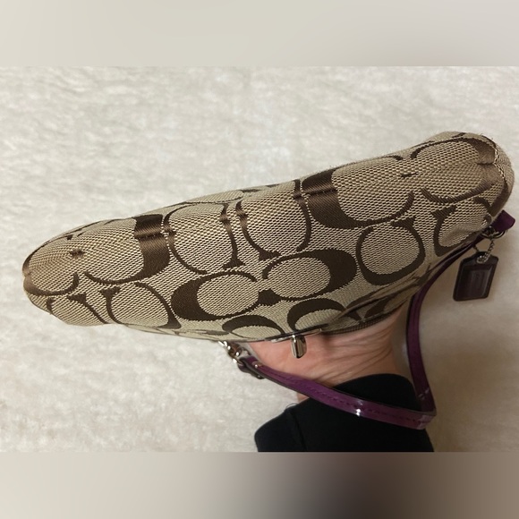 Coach Colour Block Signature Canvas Wristlet  NWOT - Picture 6 of 7